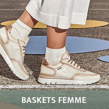 Women sneakers