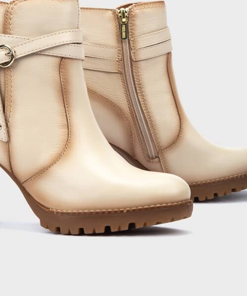 Heeled ankle boots | CONNELLY W7M-8806 | MARFIL | Pikolinos