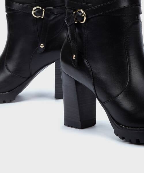 Boots | CONNELLY W7M-9584 | BLACK | Pikolinos