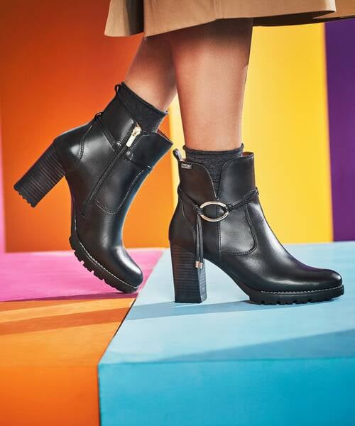 Heeled Booties | CONNELLY W7M-8542 | BLACK | Pikolinos